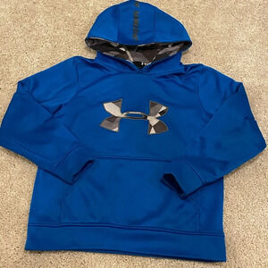 Boy’s UnderArmour hoodie